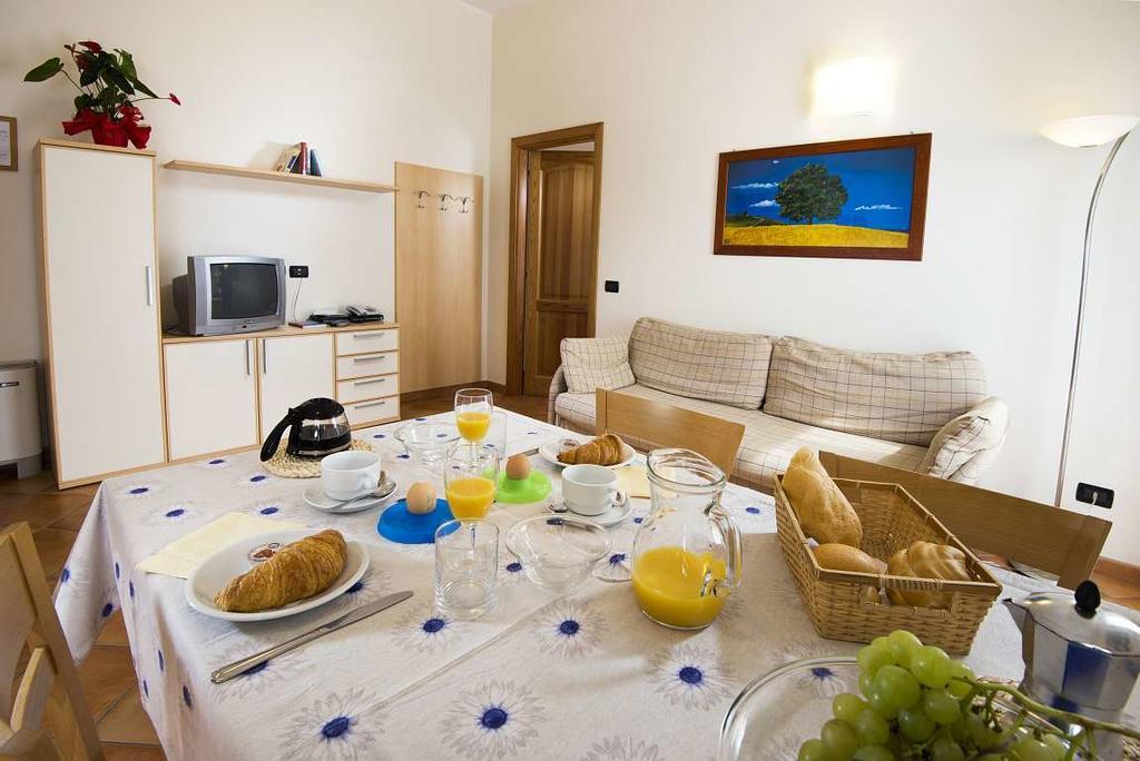 Residence Corte Camaldoli Garda  Dış mekan fotoğraf